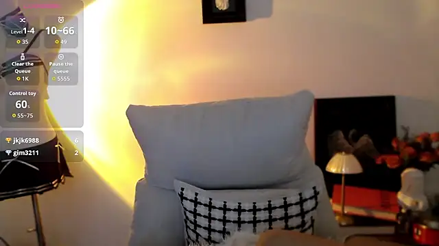 Wfrost0707 online show from November 25, 7:21 am