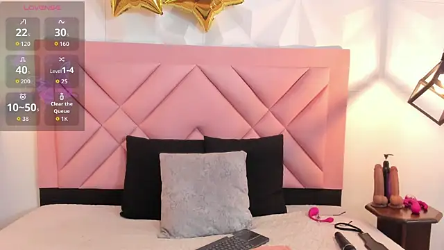 Caroline daring online show from July 10, 1:33 pm