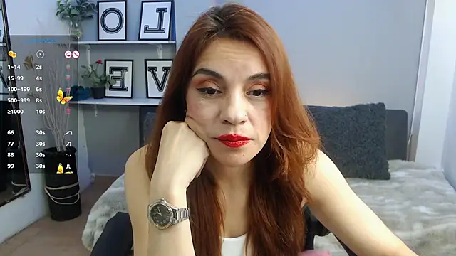 KendallWood  online show from June 13, 10:18 pm
