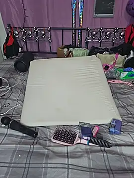 BabygurlJay online show from May 15, 11:29 pm