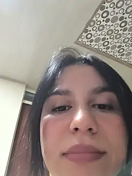 Daniela-rosee online show from July 2, 3:23 am