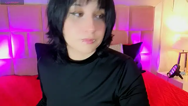 RobinBennett online show from June 21, 12:42 pm