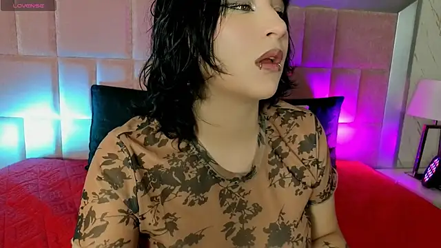 RobinBennett online show from July 10, 12:49 pm