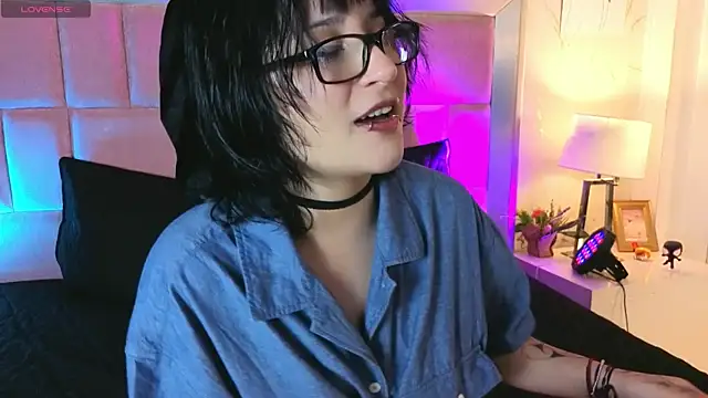 RobinBennett online show from June 18, 12:32 pm