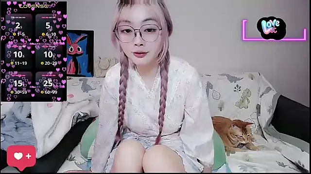 baby-yaya20 online show from October 22, 8:47 pm