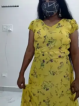 Snapshot of Girl_071 chatting on October 1, 10:31 am Girl 071 online show from October 1, 10:31 am