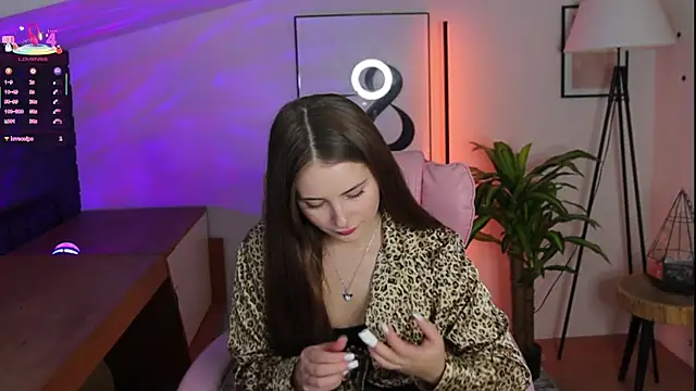 Sweet  Amily online show from October 5, 12:21 pm