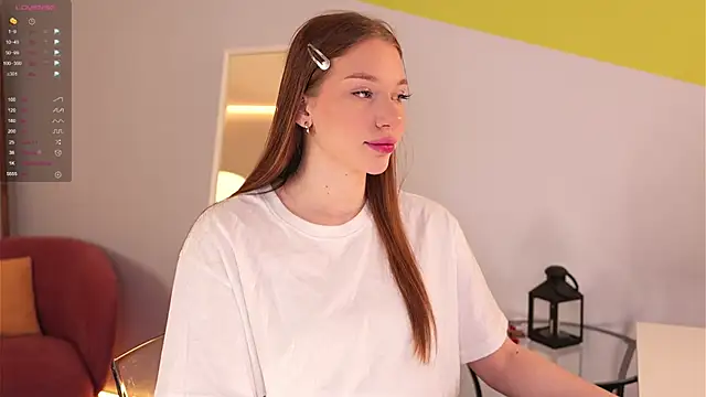 glowwww  online show from November 4, 4:12 pm