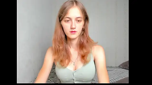 dreamy pollyyy online show from July 27, 5:32 pm