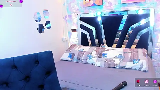 Charlotte Landry   online show from February 7, 5:06 pm