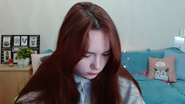 Snapshot of aFoxie chatting on October 22, 10:59 pm aFoxie online show from October 22, 10:59 pm