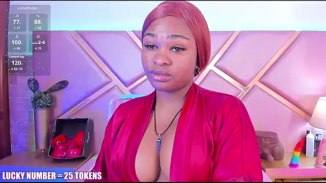 SophieSinclair online show from July 25, 12:12 pm