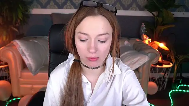 FoxyMayy online show from March 16, 5:44 am