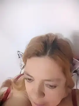 Snapshot of Casandra_Cruz chatting on September 20, 9:02 pm Casandra Cruz online show from September 20, 9:02 pm