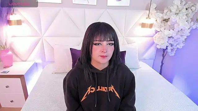 Adara  carter  online show from December 15, 3:34 am