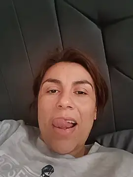 vanessa-titisM online show from July 14, 11:59 am