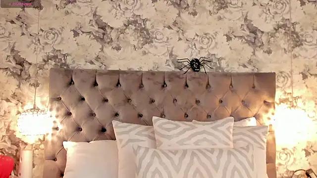 lilith storm online show from October 30, 6:20 pm