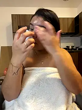 Anabelle 00  online show from November 11, 3:46 am