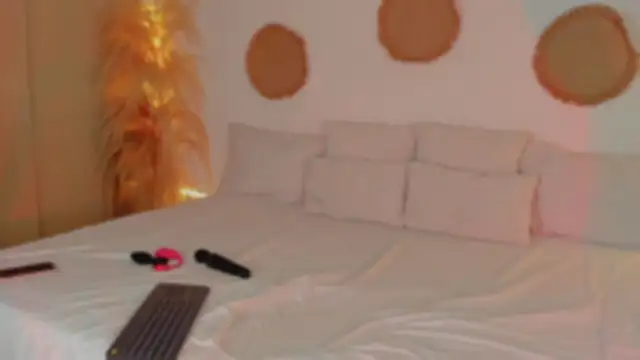 AliisonWells online show from November 14, 11:16 pm