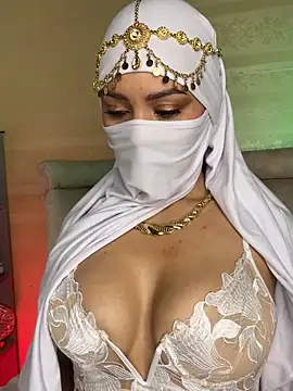 Snapshot of _hafsa_ chatting on October 19, 11:23 am hafsa online show from October 19, 11:23 am