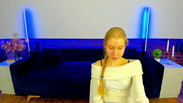 Alina Blonde online show from October 27, 7:26 am