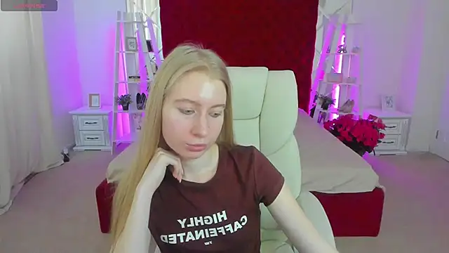 Alina Blonde online show from June 28, 12:23 pm