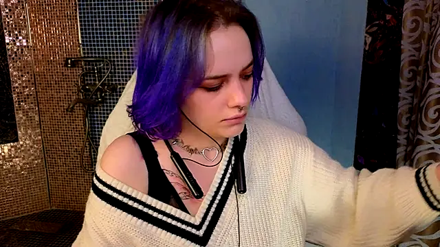 Eniferi online show from December 2, 11:23 am