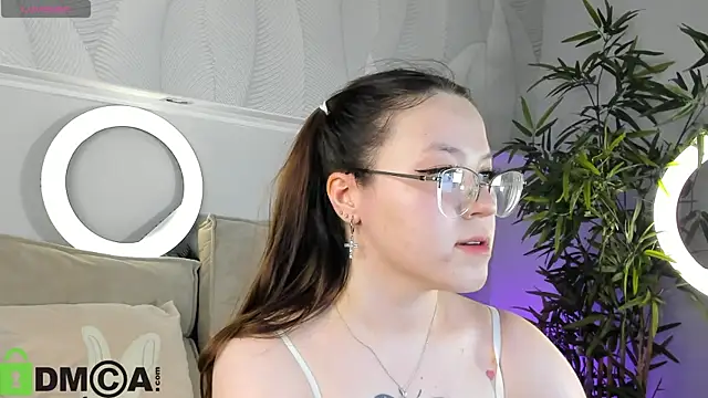 Krysadapp online show from June 29, 5:01 pm