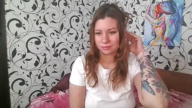 YourEmilie online show from March 12, 9:34 am