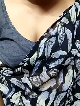 Snapshot of preethi-lovely chatting on September 14, 4:38 pm preethi-lovely online show from September 14, 4:38 pm