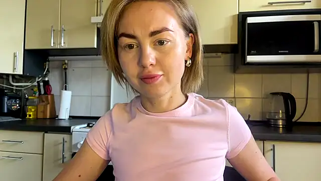 MartaLuna  online show from July 26, 2:36 pm