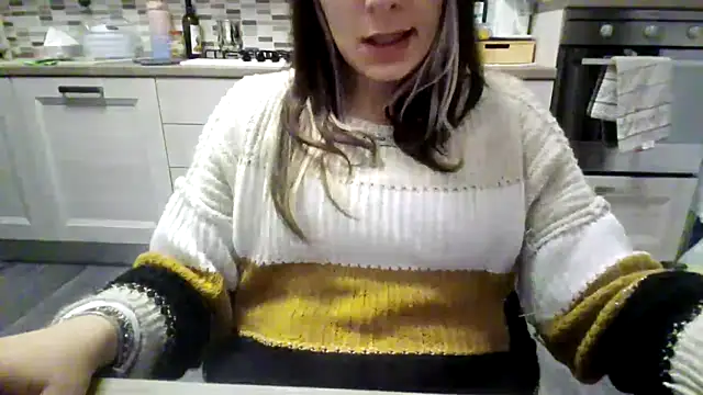 Camaleontica online show from October 14, 10:01 pm