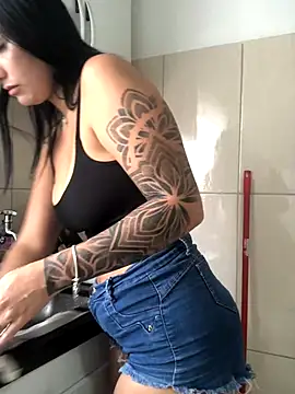 Snapshot of Andreininha chatting on September 22, 3:21 pm Andreininha online show from September 22, 3:21 pm