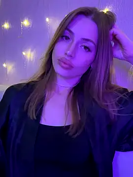 Snapshot of Elizabeth_Tay chatting on October 15, 4:42 pm Elizabeth Tay online show from October 15, 4:42 pm