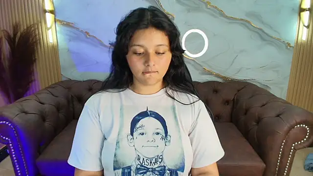 Snapshot of mia_hot_tf chatting on September 17, 11:58 pm mia hot tf online show from September 17, 11:58 pm