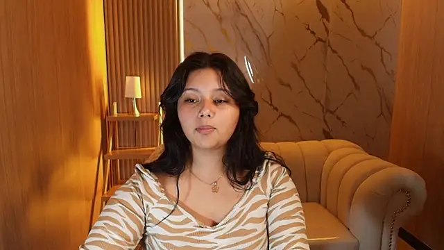 Snapshot of mia_hot_tf chatting on October 7, 8:57 pm mia hot tf online show from October 7, 8:57 pm