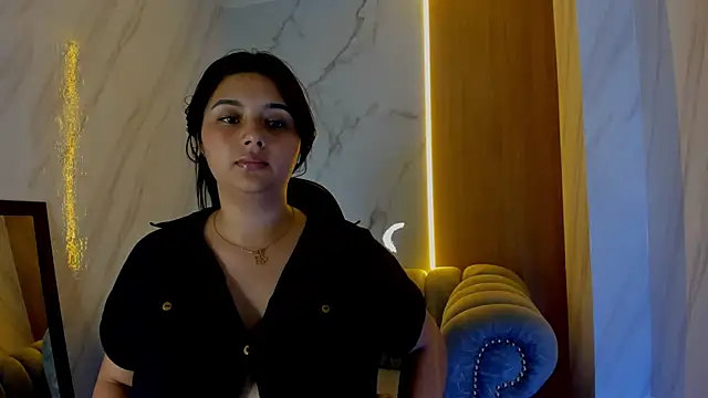 Snapshot of mia_hot_tf chatting on October 9, 9:19 pm mia hot tf online show from October 9, 9:19 pm