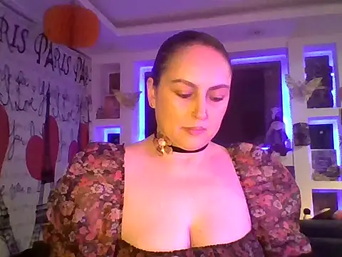 Snapshot of Venusina_07 chatting on October 18, 6:49 am Venusina 07 online show from October 18, 6:49 am