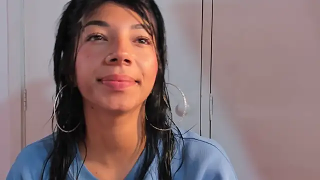 Lesly777  online show from September 18, 1:31 pm