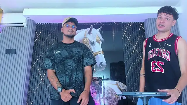 Iam Steven online show from November 15, 1:01 pm