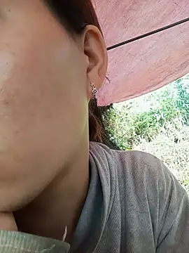 bonnie-00 online show from July 25, 8:43 am