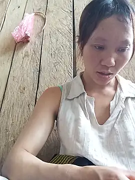 bonnie-00 online show from June 15, 3:18 am