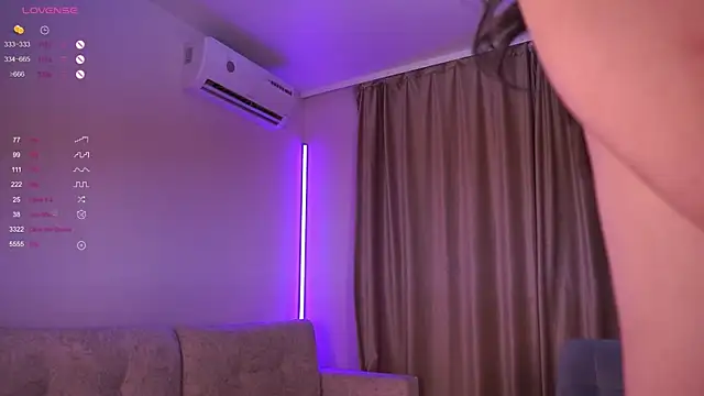 Jupiter Boobs online show from September 25, 3:33 pm