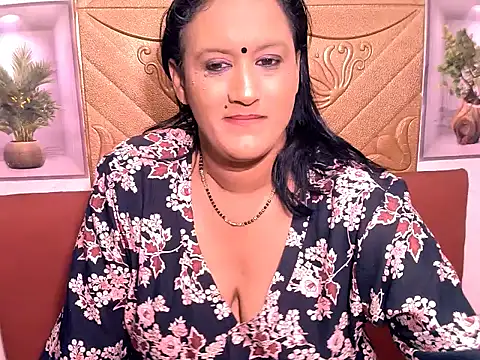 Indiansexyboobs18 online show from May 1, 9:07 pm