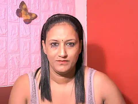 Indiansexyboobs18 online show from June 5, 7:20 pm