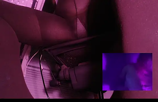 MyLilyDemon online show from June 5, 7:47 am