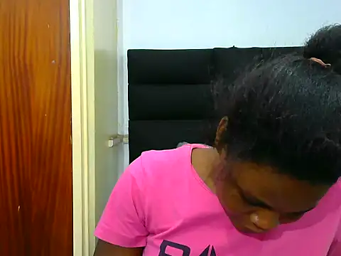 BlondieBitch online show from July 27, 5:37 am