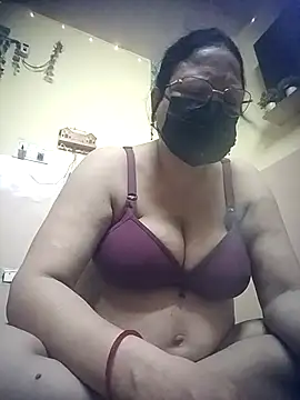 thehotlady online show from July 22, 3:51 am