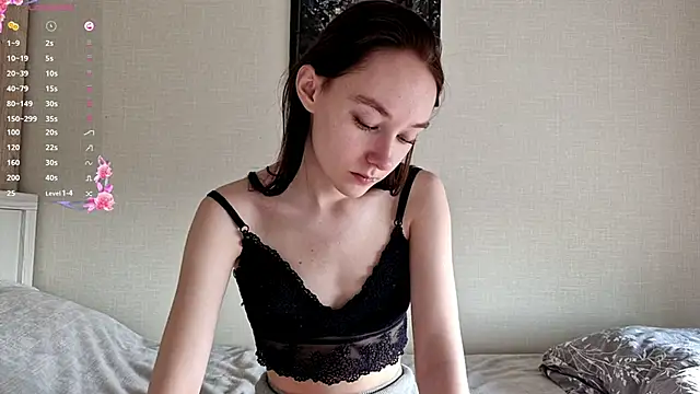 BritniMaddocks online show from November 23, 9:55 am