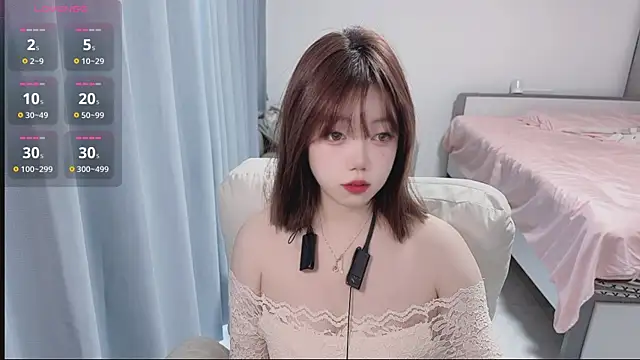 Lucky Cici online show from October 4, 11:42 pm